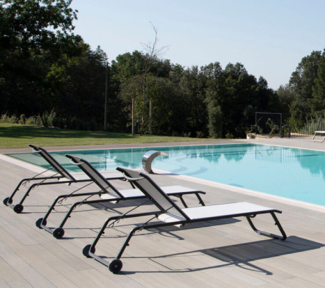 ΞΑΠΛΩΣΤΡΑ ISCHIA