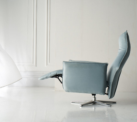 ΠΟΛΥΘΡΟΝΑ BLU OMEGA RECLINER