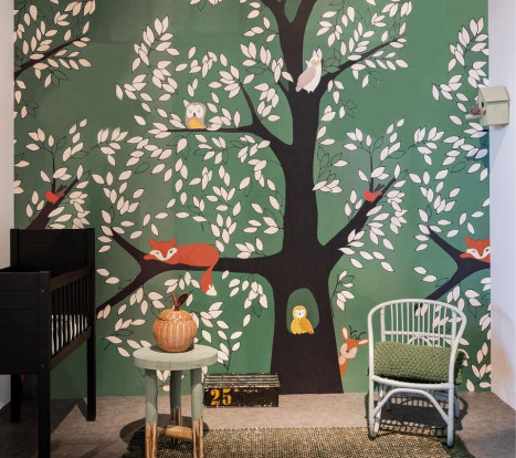 ΤΑΠΕΤΣΑΡΙΕΣ ΤΟΙΧΟΥ STORIES