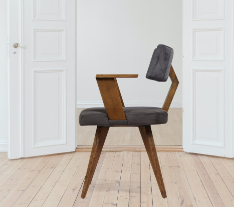 ΠΟΛΥΘΡΟΝΑ ΤΡΑΠΕΖΑΡΙΑΣ MILAN