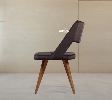 THE COAST DINING CHAIR