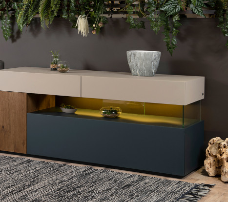 ΜΠΟΥΦΕΣ THINK