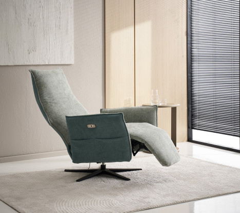 THE OMEGA MASSAGE RECLINER