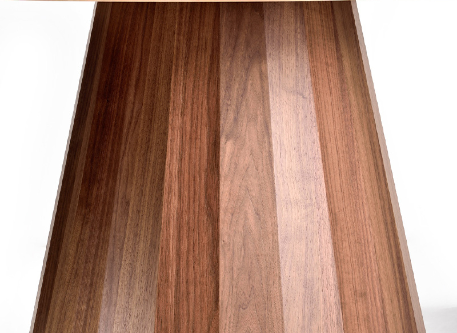 ΤΡΑΠΕΖΑΡΙΑ RAY