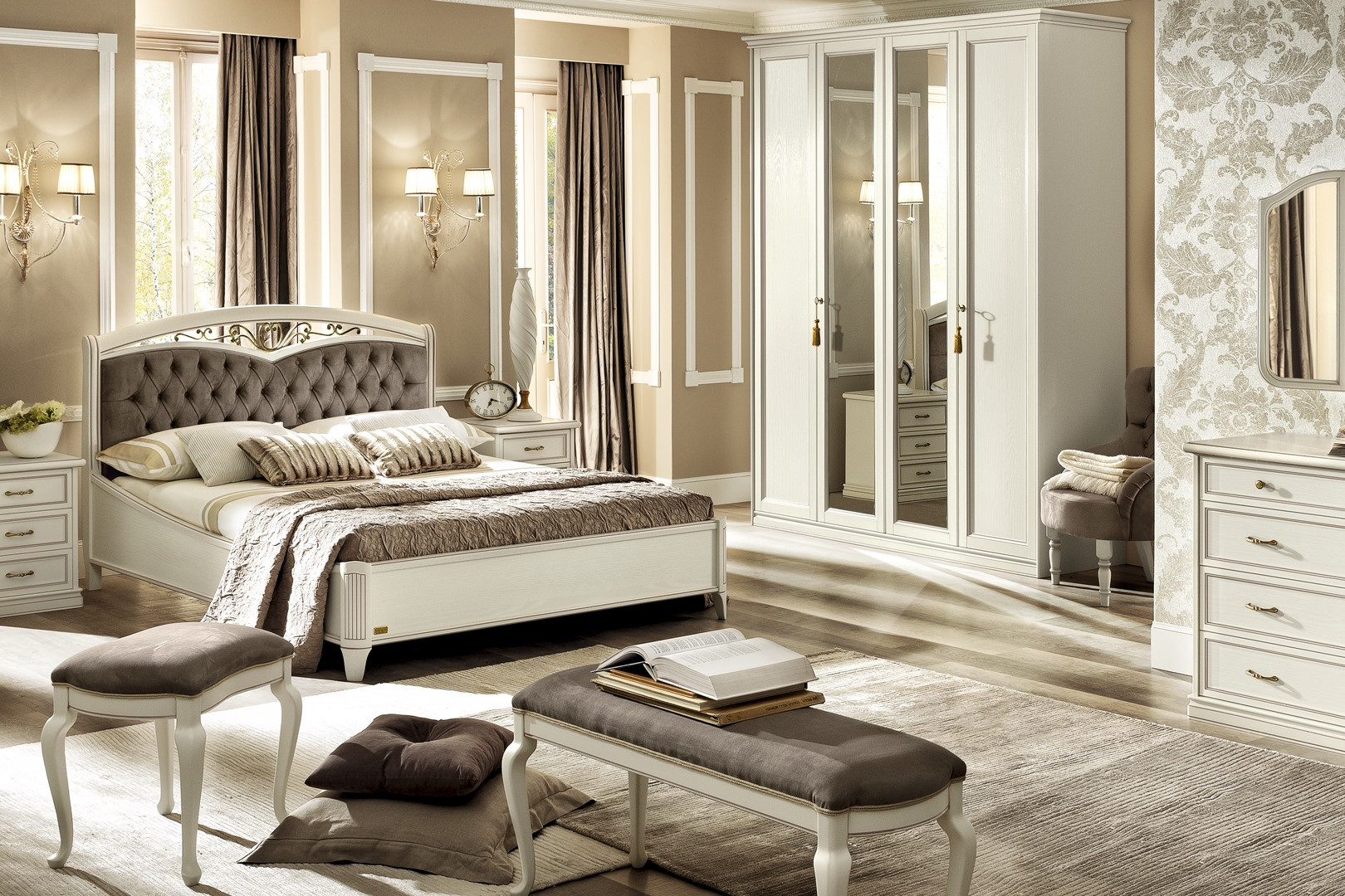 THE NOSTALGIA CLASIC BEDROOM