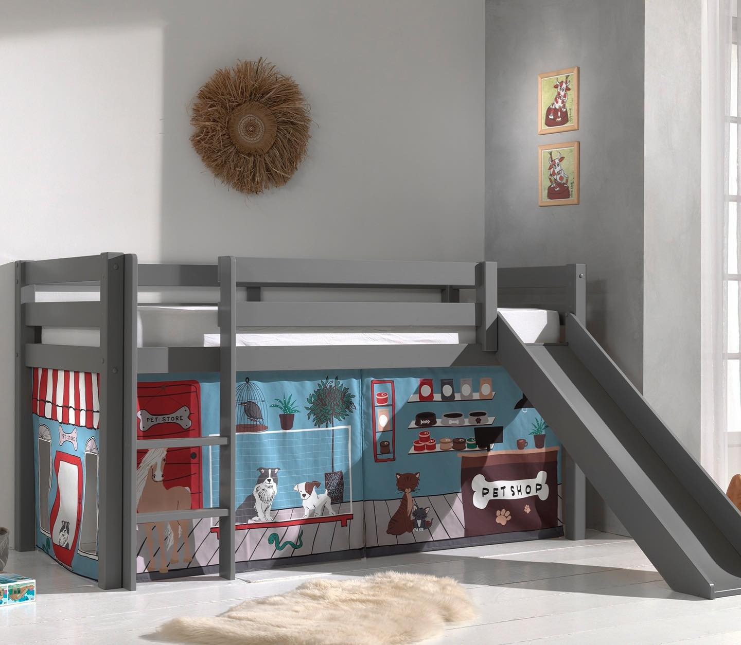 THE PINO CHILDREN'S ROOM COMPOSITION