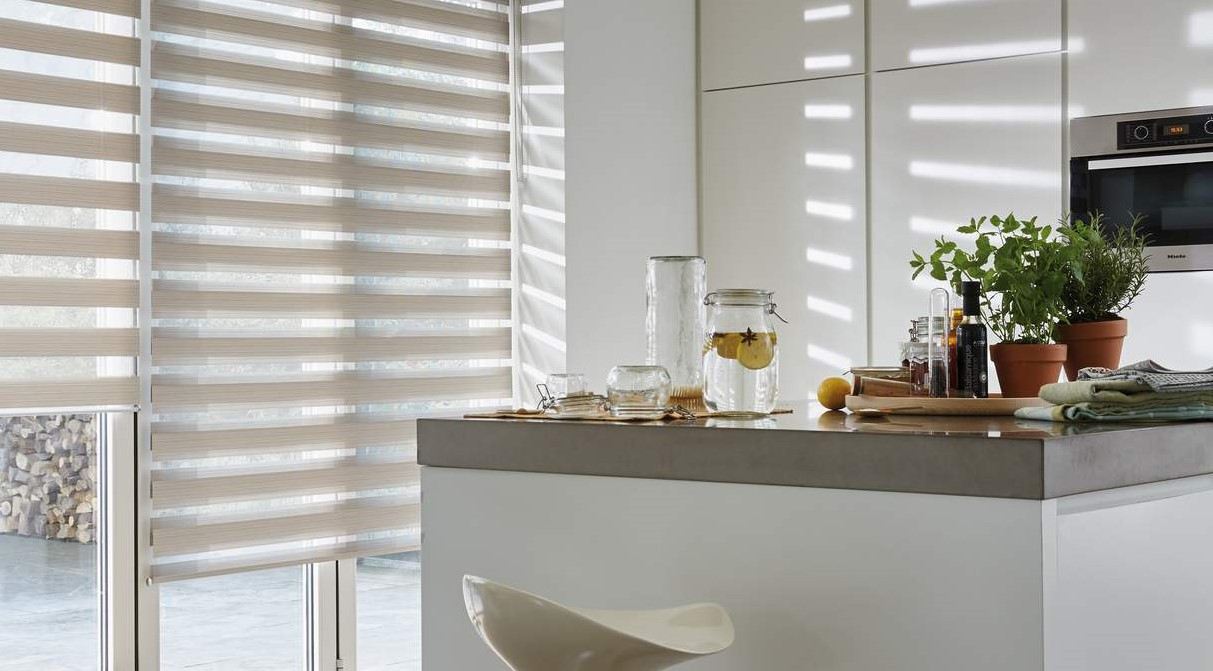 ΤΑ ΕΛΕΓΧΟΜΕΝΑ MAGIC LIGHTS / ZEBRA BLINDS