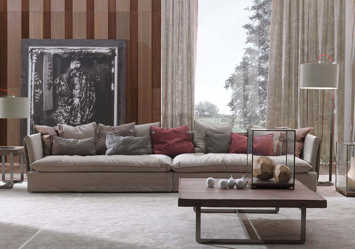 THE SALSA SOFA