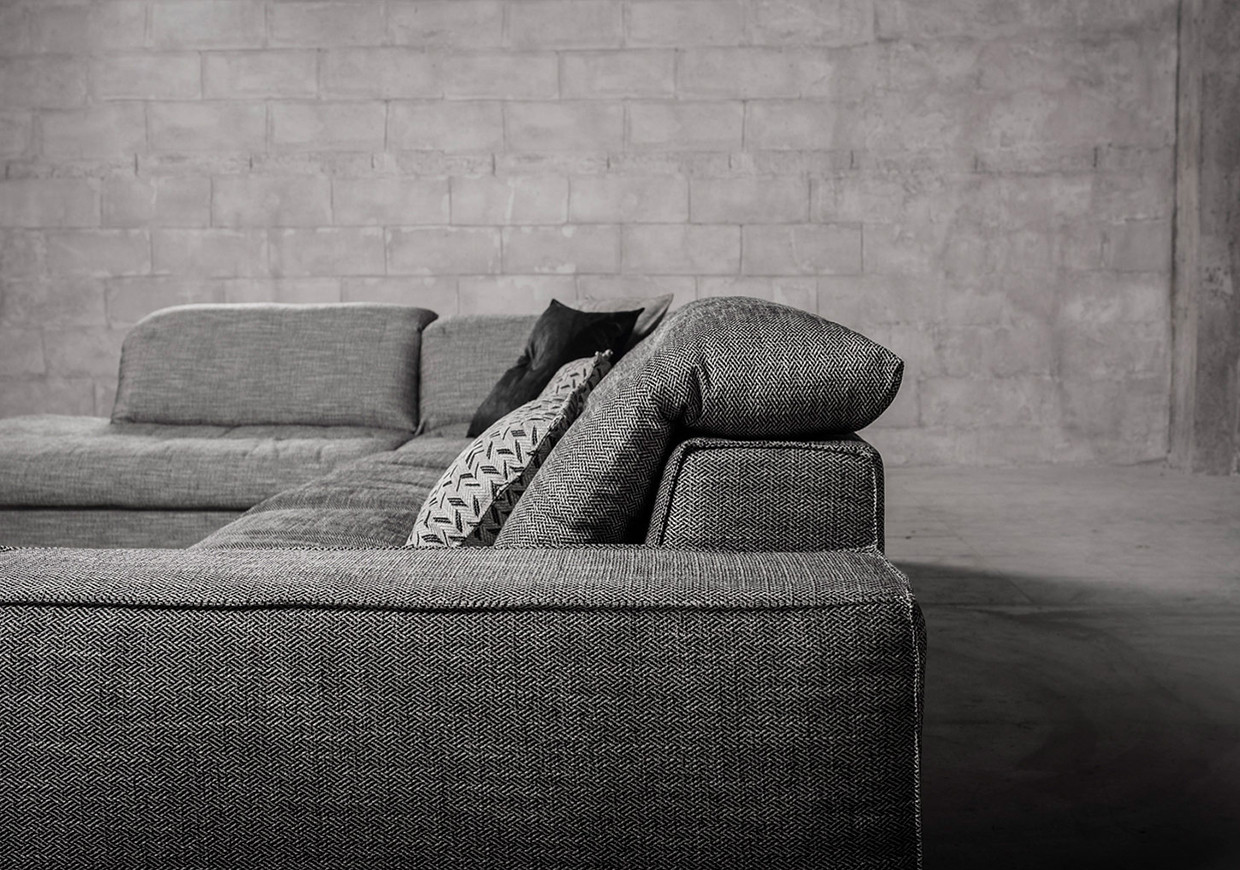 THE EILA CORNER SOFA