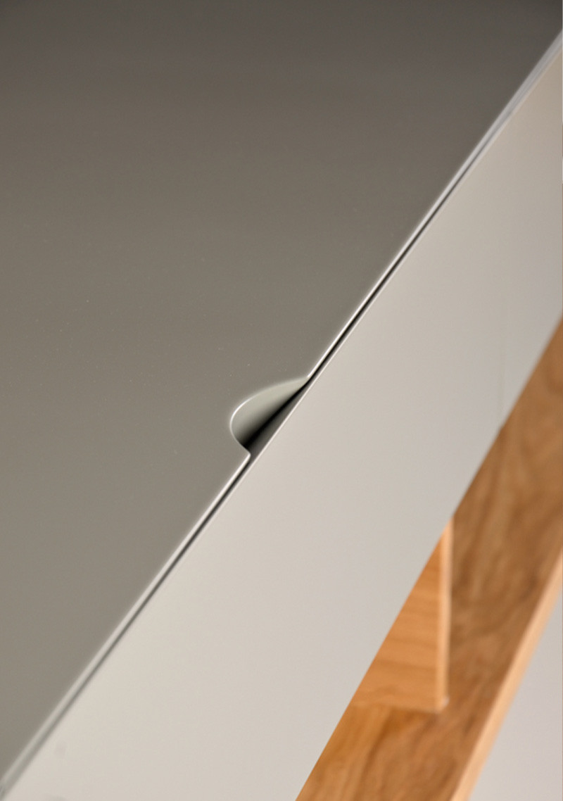PR10 TV UNIT