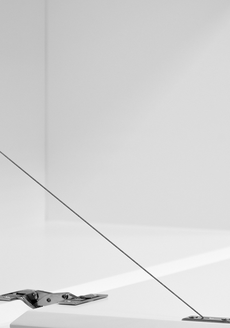 PR1 HANGING TV UNIT
